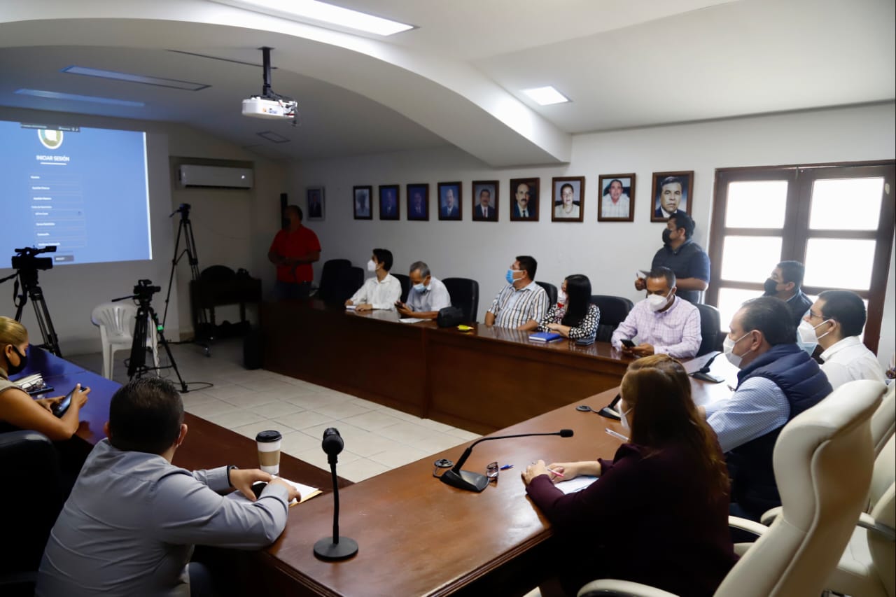 Presentan aplicación para reportes ciudadanos en Bahía de Banderas