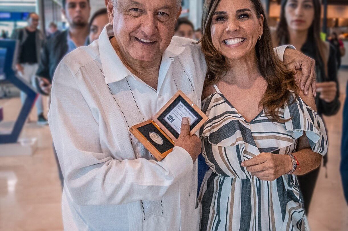 Rentó con dinero del erario vuelo privado presidenta municipal de Cancún |