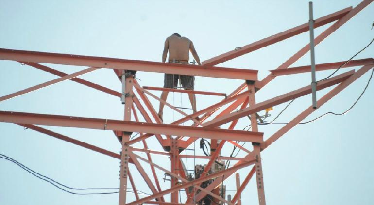 Subió a antena y se negaba a bajar