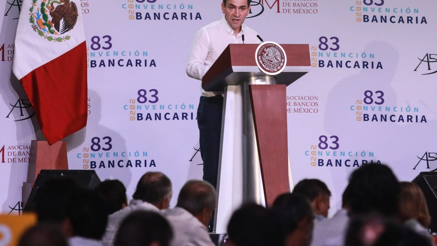 Titular de la SHCP propone enfrentar la pandemia a nivel nacional y global |