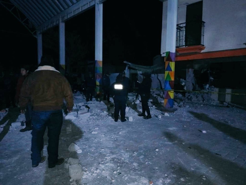 Tragedia en Tepeyahualco, Puebla: Explosión en bodega de pirotecnia deja tres muertos y decenas de heridos