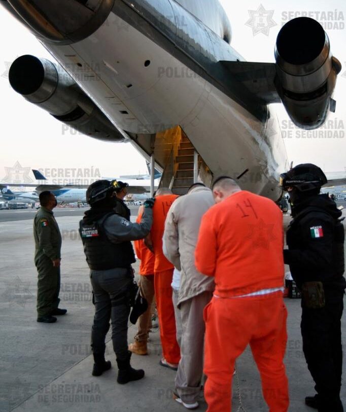 Trasladó Edomex presos peligros a penales federales |