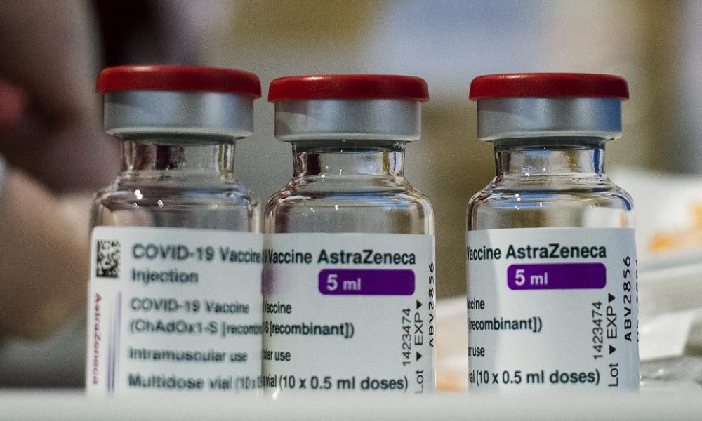 Vacunas de AstraZeneca llegaron a México en la madrugada