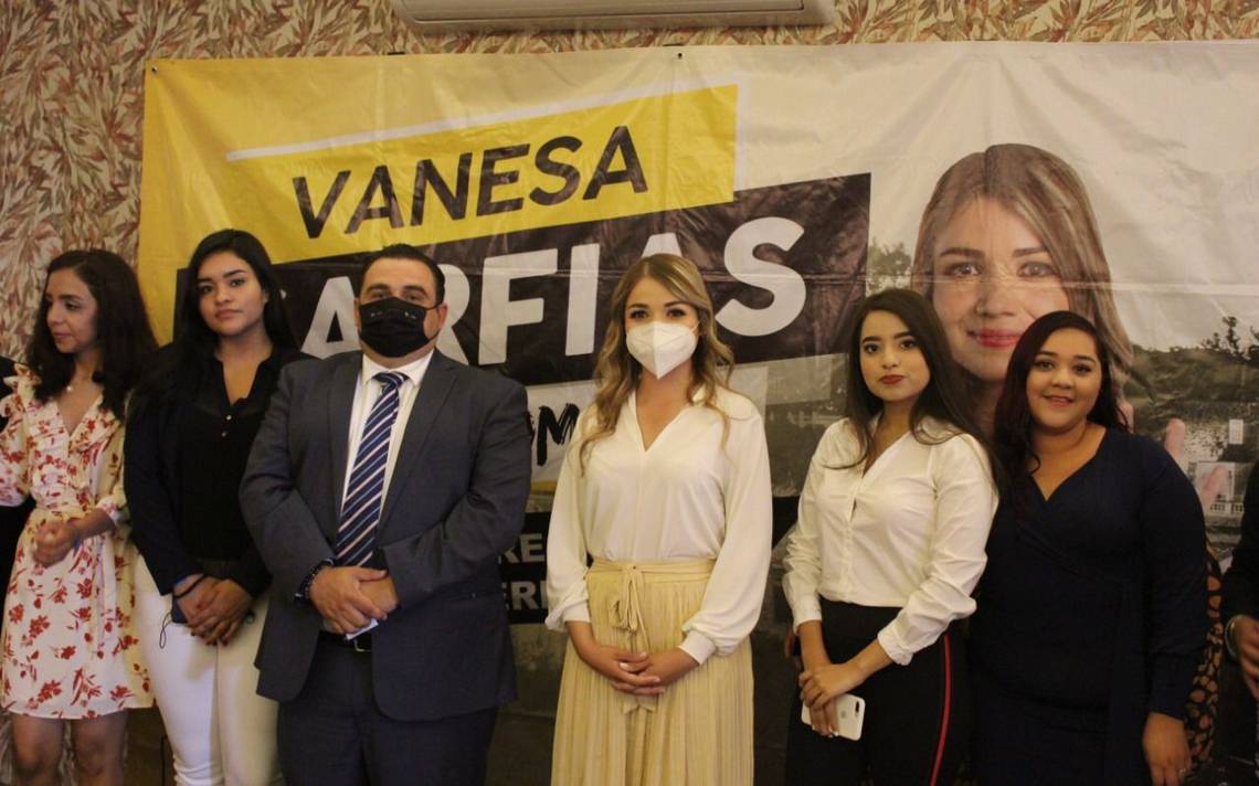 Vanesa Garfias incluirá a colegios de profesionistas en su proyecto