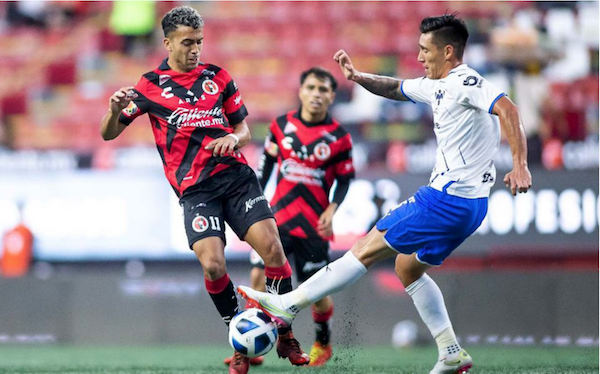 Xolos arrebata triunfo a Rayados