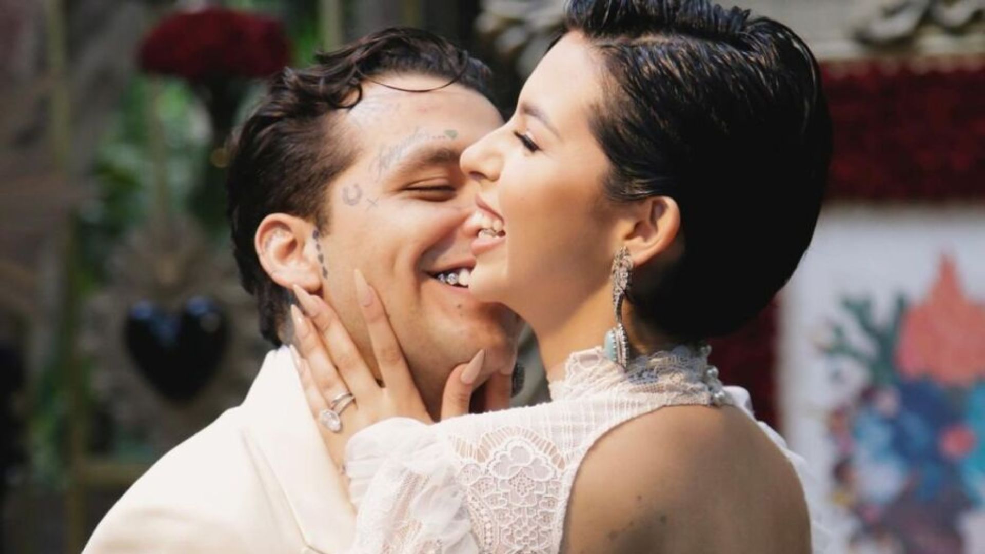 Christian Nodal y Ángela Aguilar: Revelan primeras imágenes de su sorpresiva boda