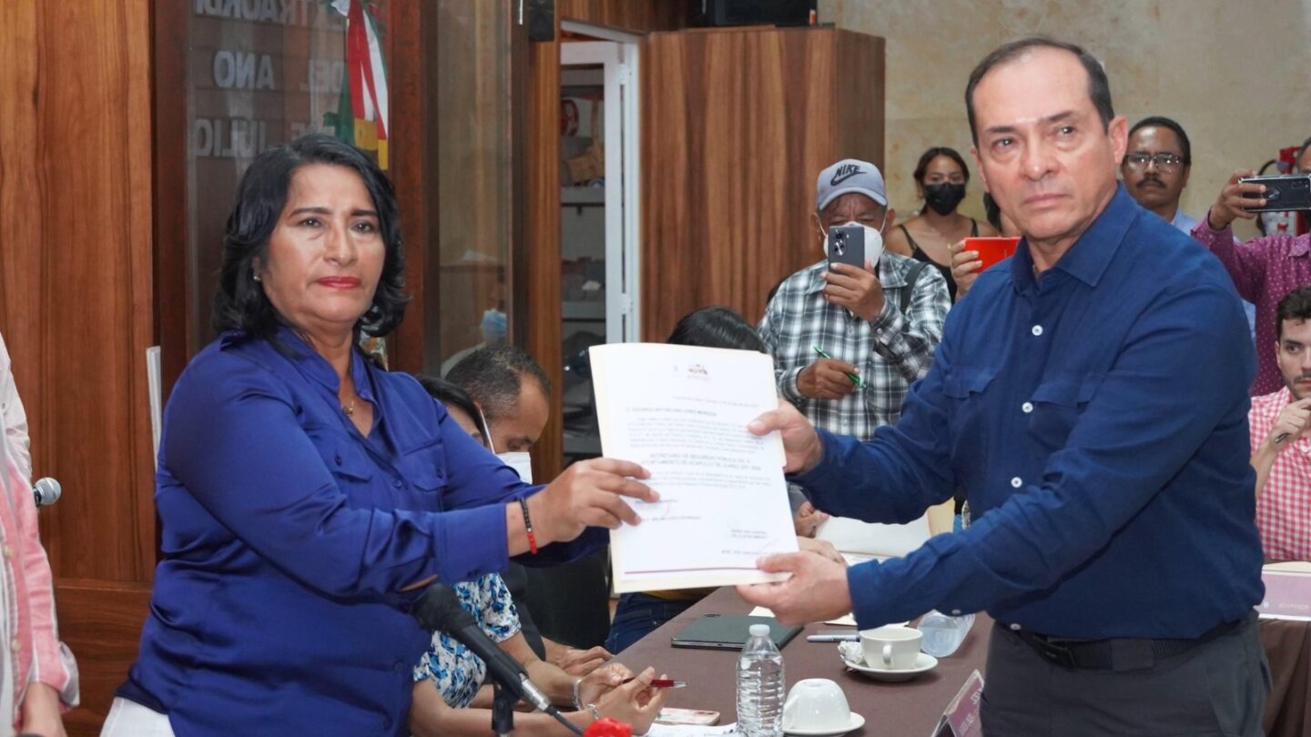 Eduardo Arturo Bailleres asume como nuevo Secretario de Seguridad de Acapulco Minuto a Minuto |