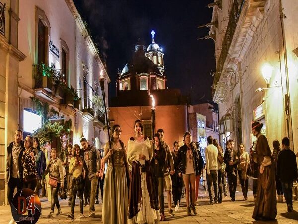 Explorando la magia del Centro Histórico de Querétaro en una tarde lluviosa