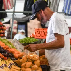 El costo de la canasta básica en México aumentó 83 anual en abril casi el doble de la inflación general según datos del Instituto Nacional de Estadística y Geografía Inegi