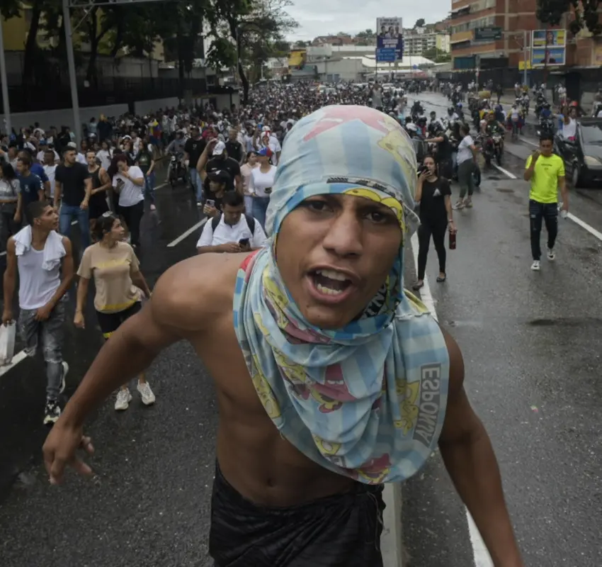 Venezolanos en México defienden el “triunfo” de la oposición en su país y llaman a movilizaciones: Un análisis minuto a minuto