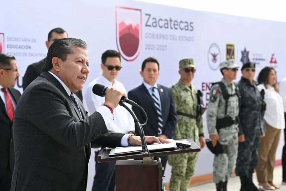 David Monreal instala el Destacamento Regional de Seguridad en Mazapil |