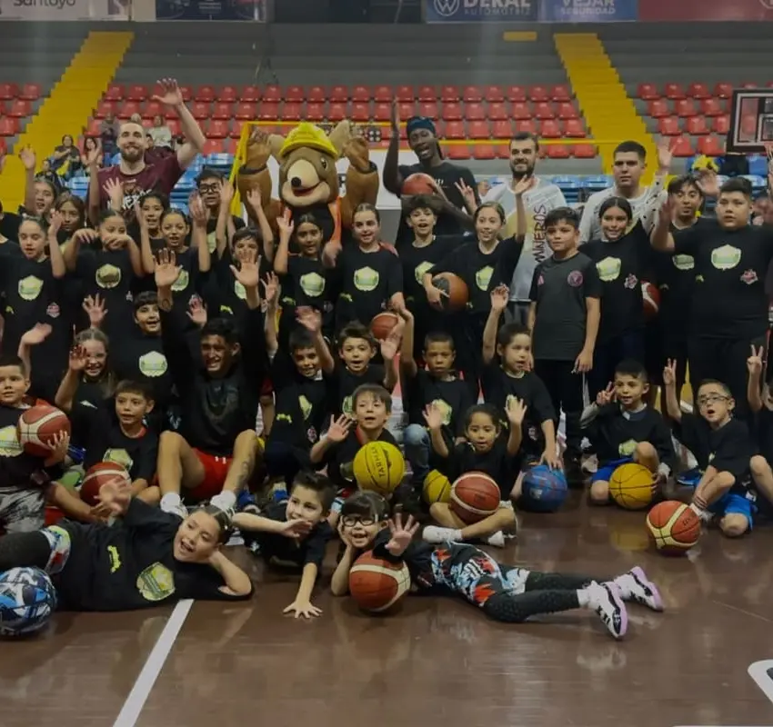 Grupo Santa Rita y Mineros de Zacatecas fomentan el deporte con Clínica de Baloncesto para Niños