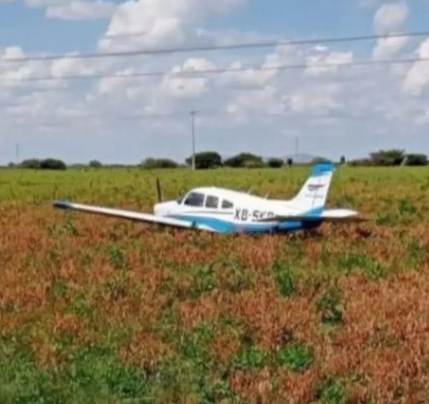 Avioneta de la escuela de pilotos de San Luis Potosí aterriza de emergencia en Calera
