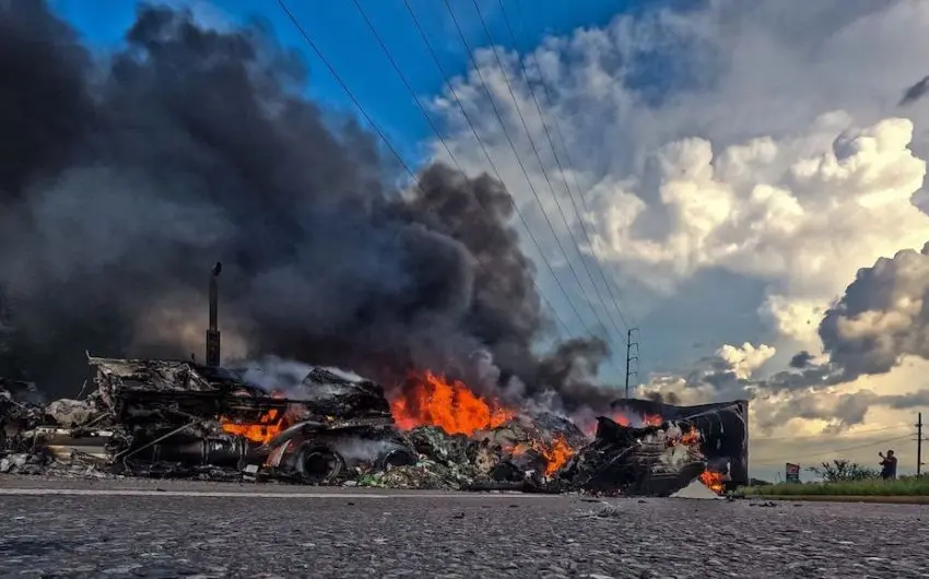 “Calma” piden autoridades de Sinaloa tras enfrentamientos y bloqueos en Culiacán