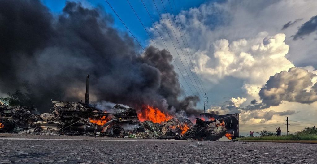 “Calma” piden autoridades de Sinaloa tras enfrentamientos y bloqueos en Culiacán