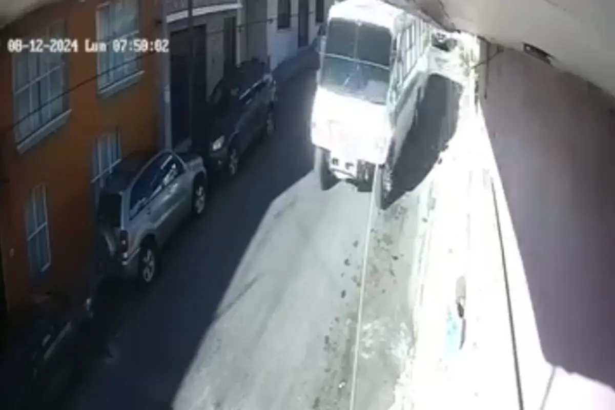 Chofer atropella a perrito en la colonia Benito Juárez de Zacatecas vecinos piden justicia |