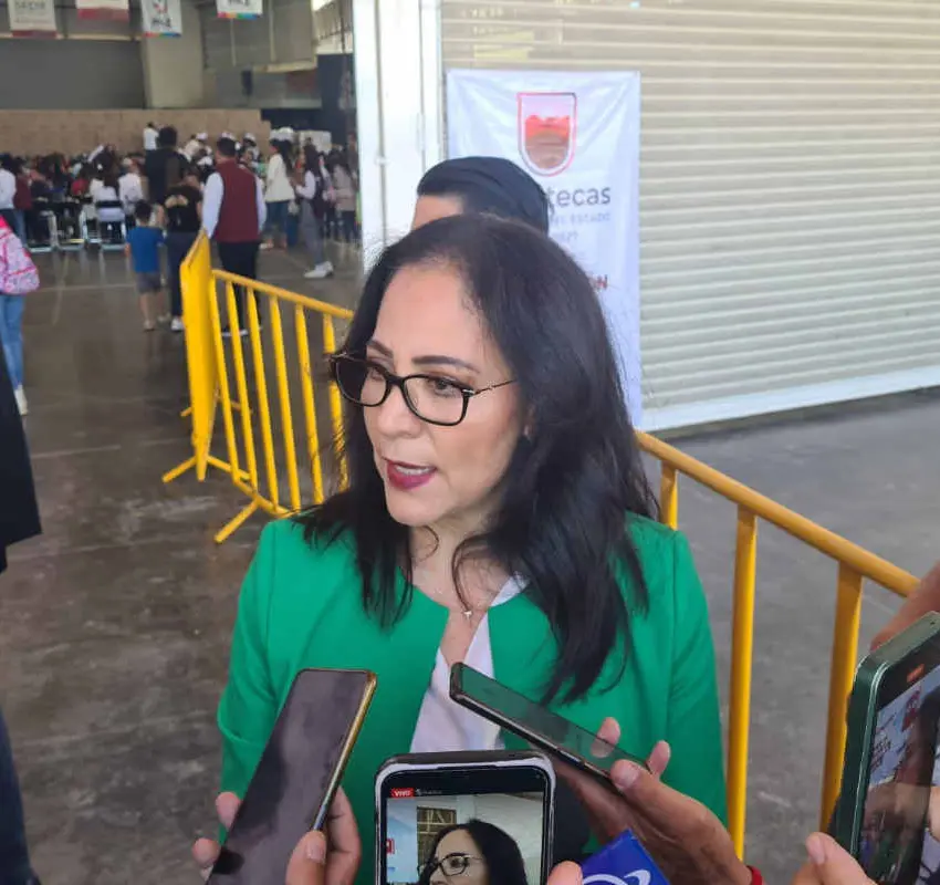 Ninguna escuela de Zacatecas iniciará el ciclo escolar con ausencia de docentes, dice María del Carmen Salinas