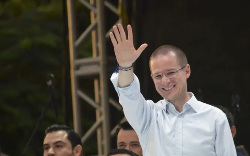 Ricardo Anaya regresa a México para registrarse como senador