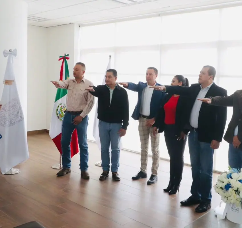 Designa Javier Torres nuevos nombramientos