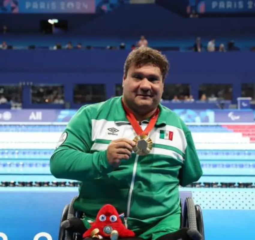 El mexicano José Arnulfo Castorena gana oro en los 50 metros pecho SB2 Paralímpicos