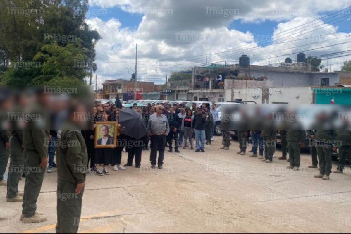 Rinden homenaje en Fresnillo al comandante de la Policía de Investigación asesinado