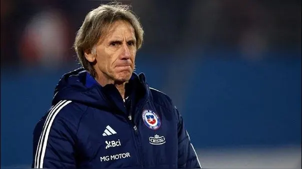 Hinchas chilenos explotan contra Ricardo Gareca tras gol de Bolivia: "Infiltrado de Perú"