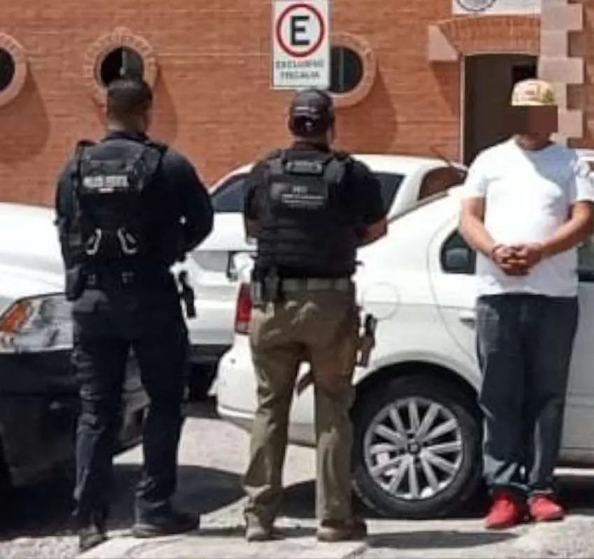 Detienen a hombre con armas de fuego y municiones en Río Grande, Zacatecas