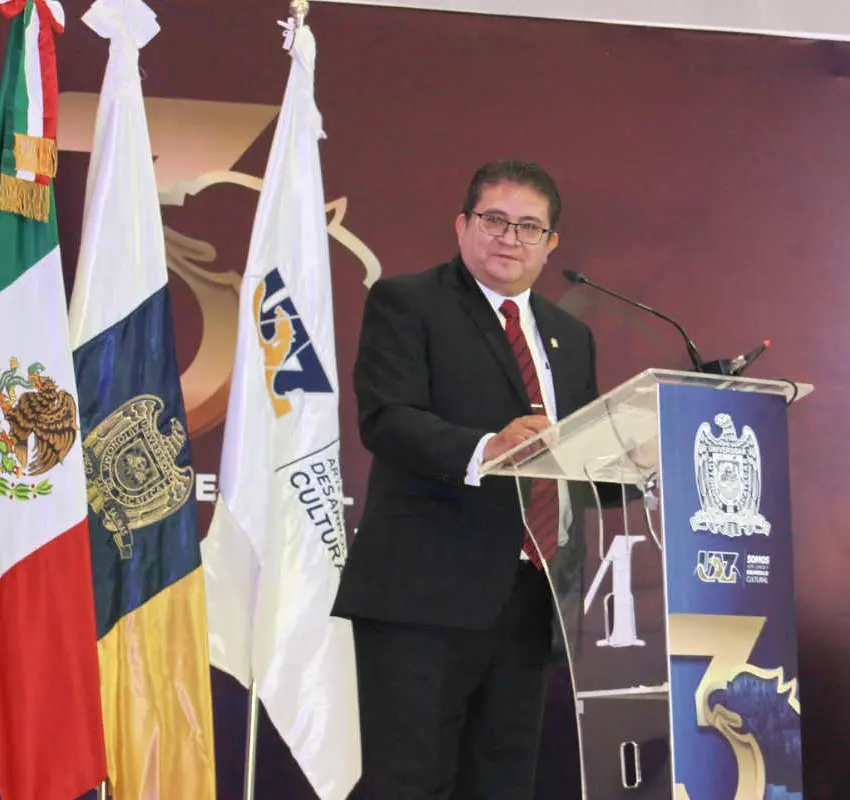 Rector de la UAZ rinde tercer informe de actividades
