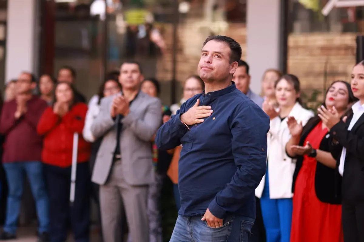 El Runrún El saludo republicano entre el gobernador y el alcalde de Zacatecas |