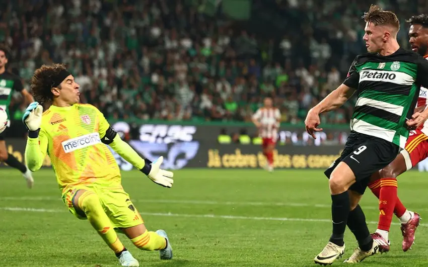 ¿Está para selección? Los atajadones de Ochoa, pese a la goleada al AVS