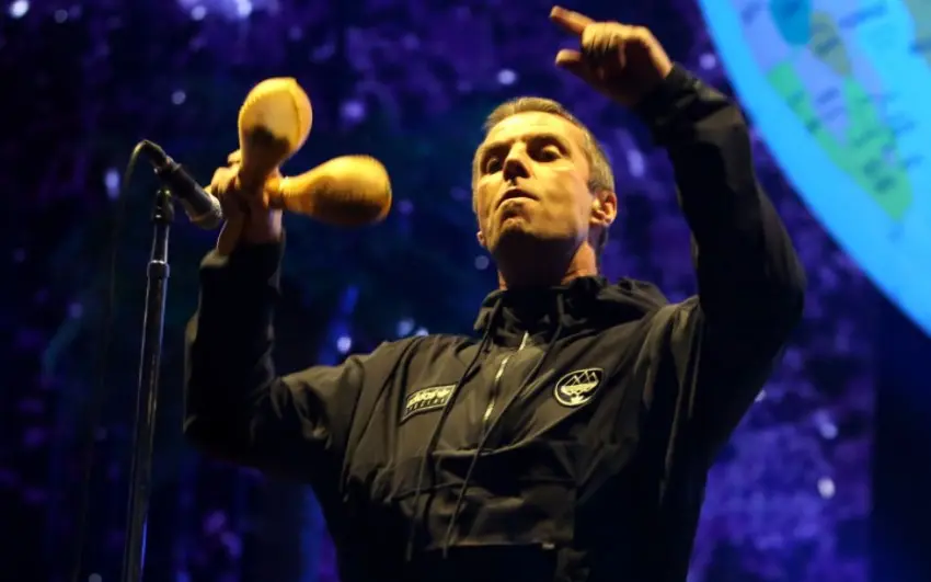 Liam Gallagher pelea con fans que lo critican por cantar canciones de Oasis en show de Wembley