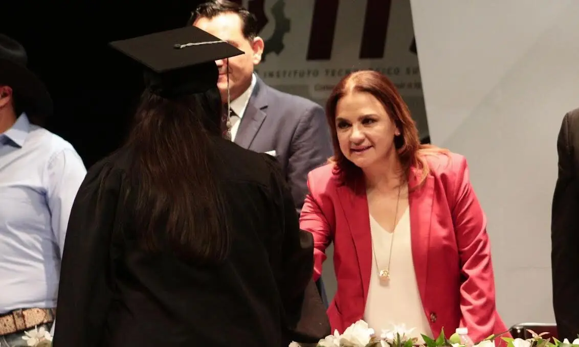 Sin información no hay educación Julieta del Río |