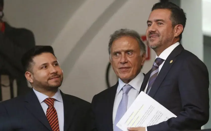 Los Yunes son expulsados del PAN por reforma judicial