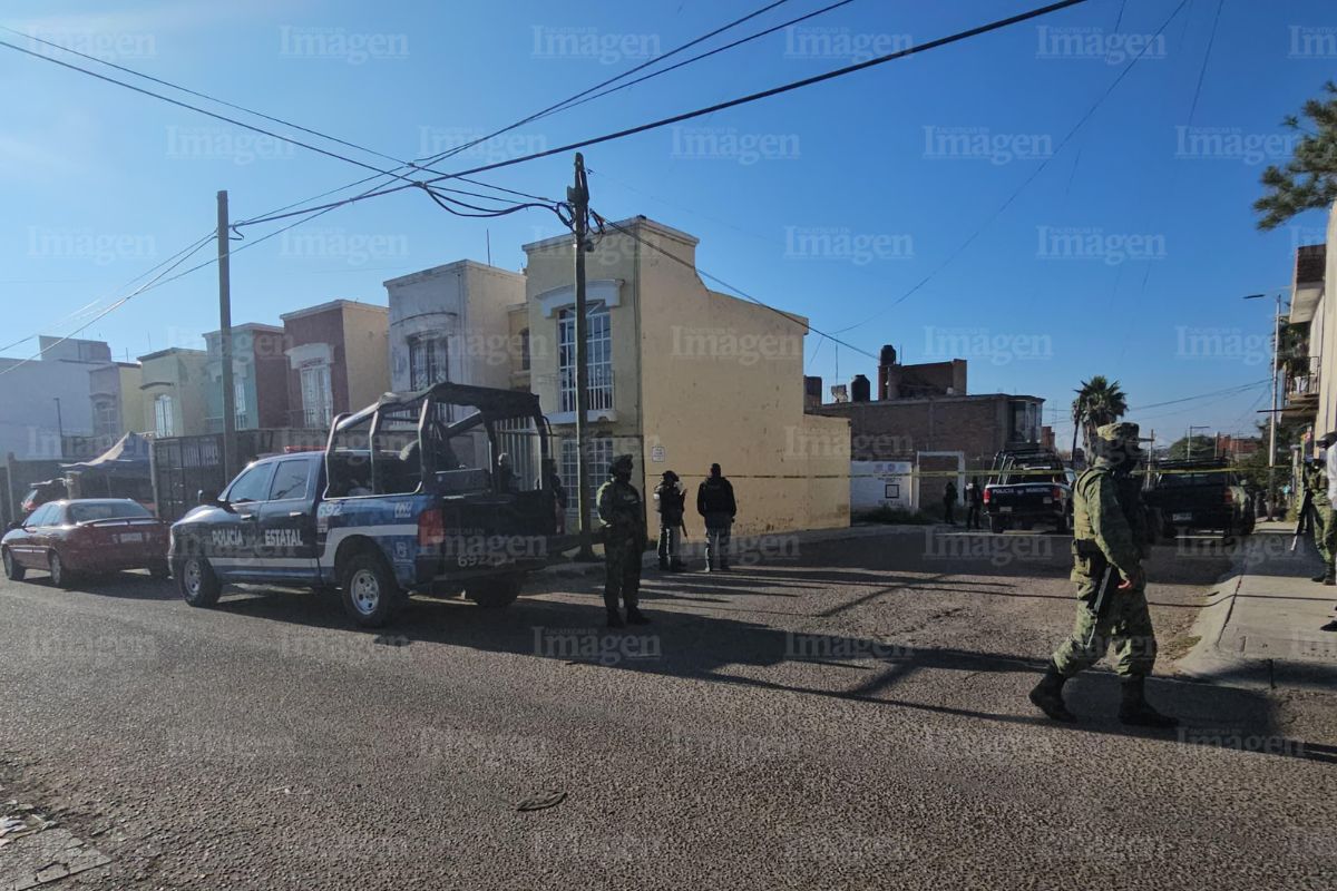 Balean casa en calle Cromo del fraccionamiento Villas de Plateros de Fresnillo