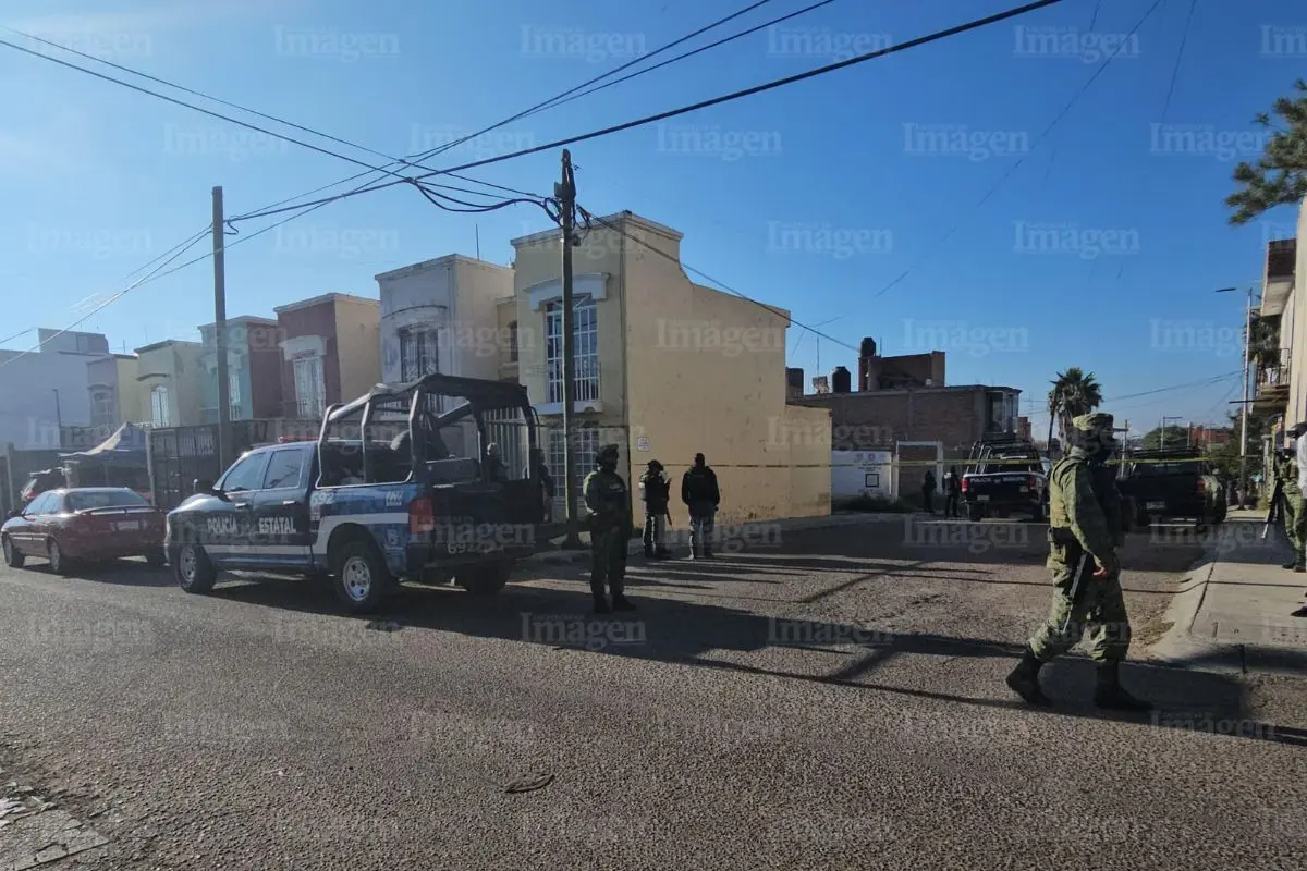 Balean casa en calle Cromo del fraccionamiento Villas de Plateros de Fresnillo |