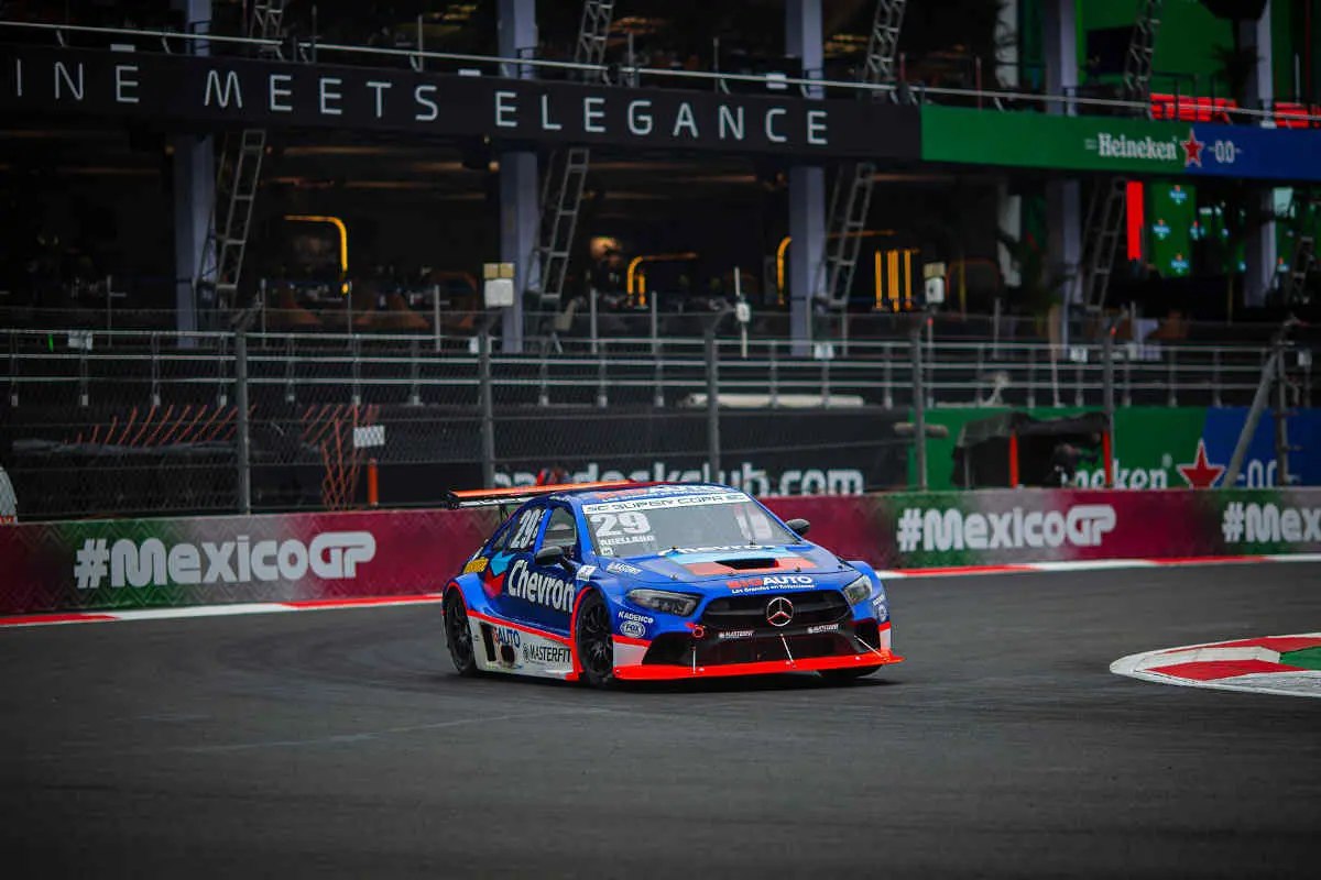 Doble top 10 para el piloto zacatecano José Arellano en el Autódromo Hnos Rodríguez |