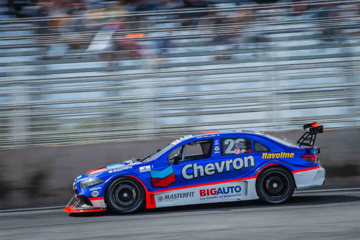 José Arellano cumple una excelente jornada con un doble Top5 en el Autódromo Miguel E Abed de Puebla |