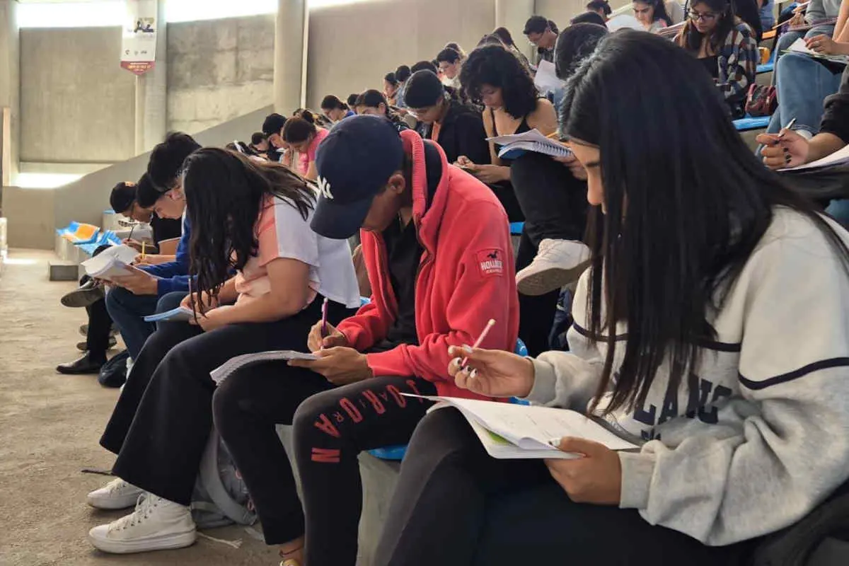 Área de Ciencias de la Salud en Zacatecas aplica examen departamental |