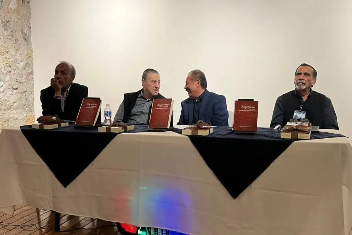 Arturo Barrientos Castañeda presenta su libro Zacatecas sus haciendas un patrimonio cultural |