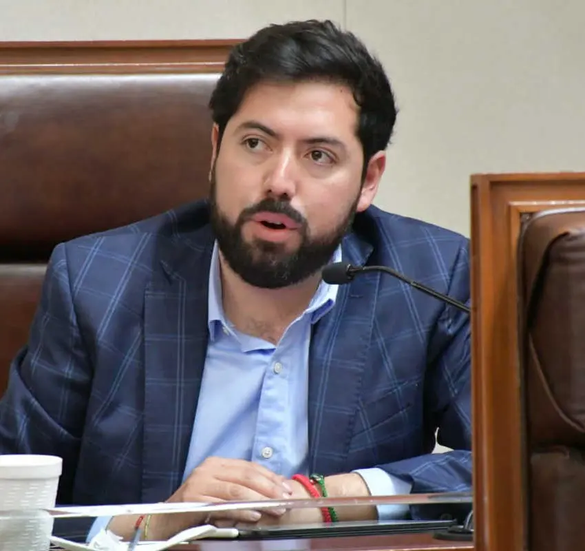 Buscarán diputados modificar formato de comparecencias