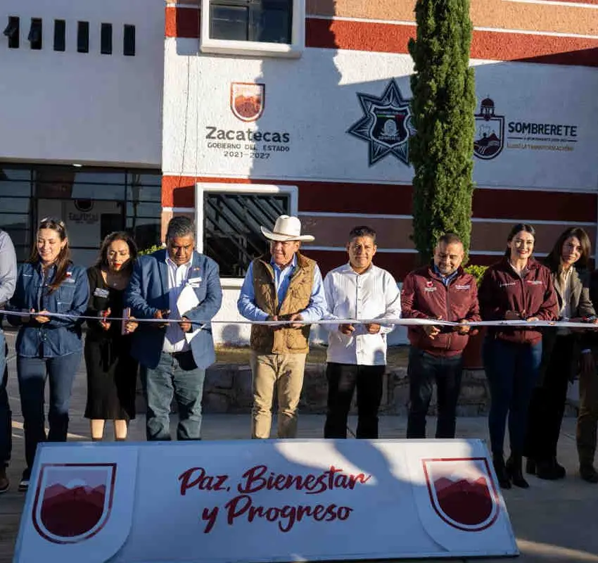 Avanza Zacatecas a la mejora de su policía, asegura David Monreal