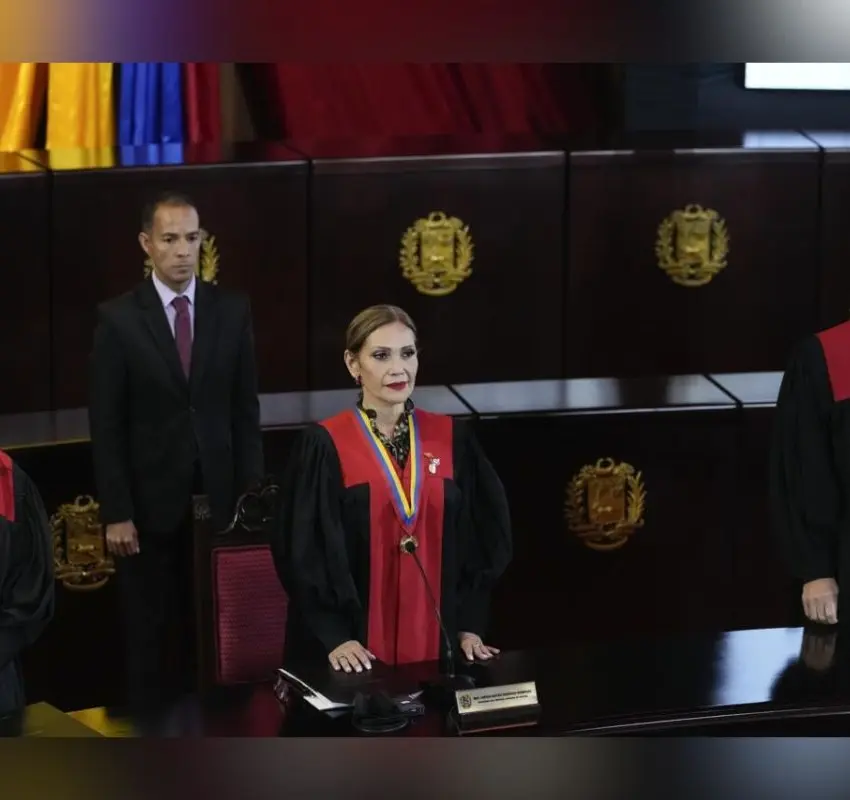 Corte de Venezuela declara inadmisible solicitud de nulidad a la sentencia de reelección de Maduro