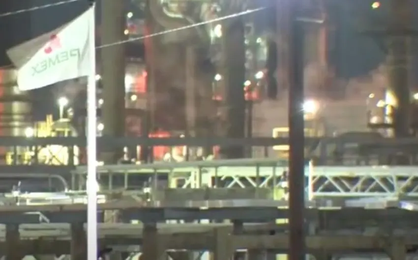 Fuga en refinería Deer Park de PEMEX deja 2 muertos