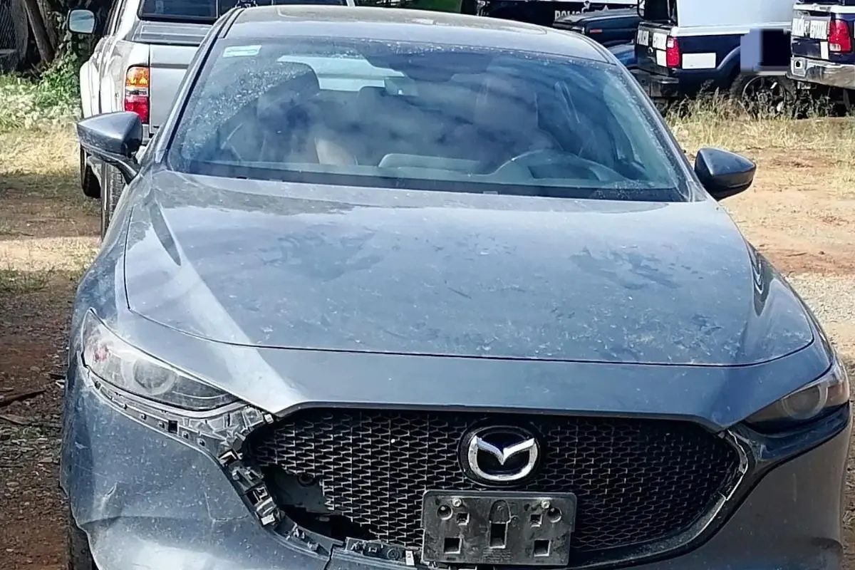 Detienen a hombre que conducía un vehículo robado |