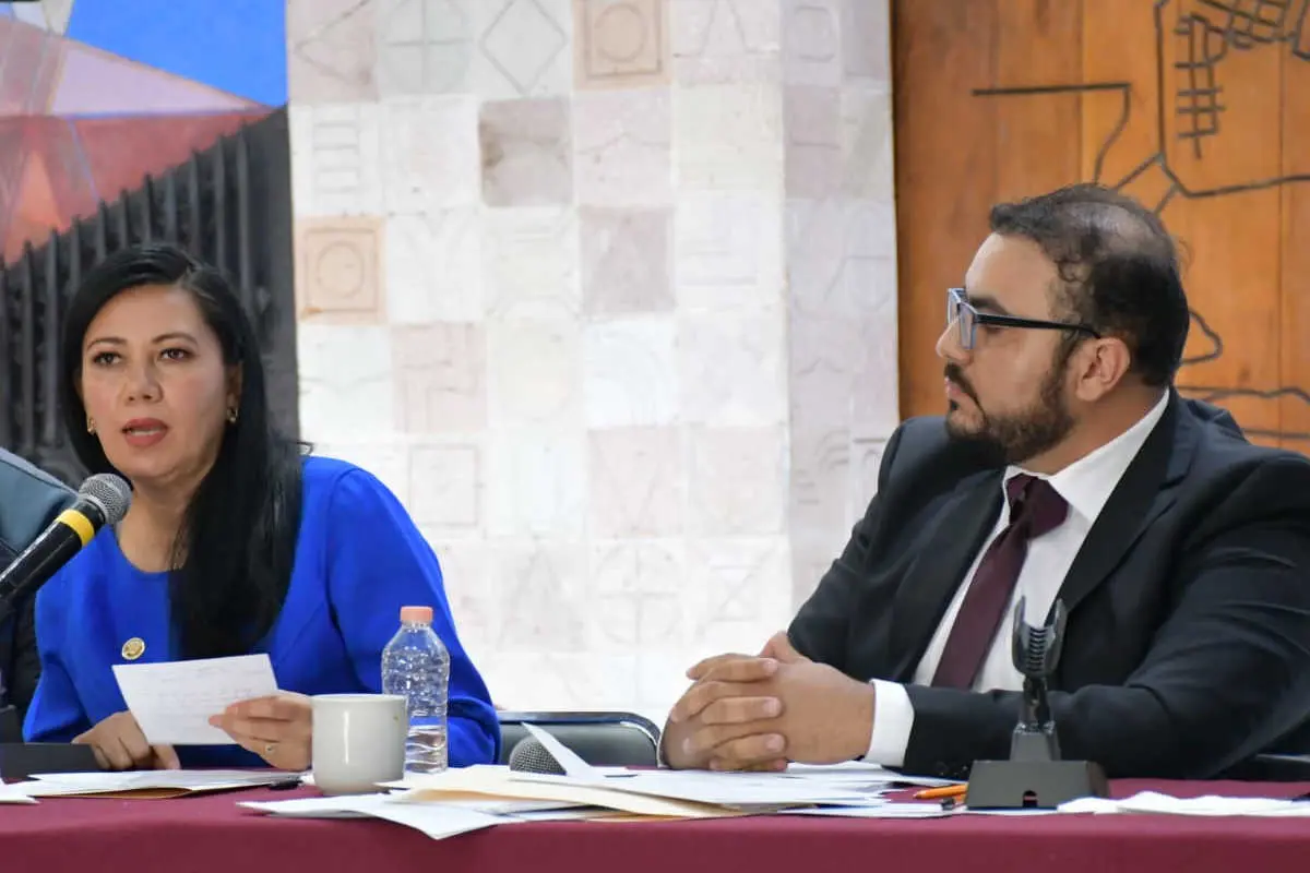 Ernesto González Romo titular de la SFP comparece con reclamos por no informar |