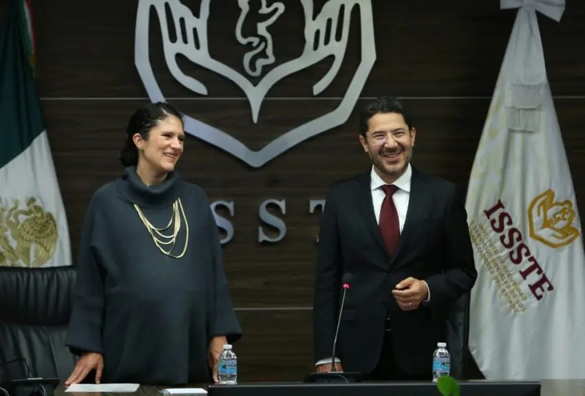 Martí Batres asume la dirección general del ISSSTE