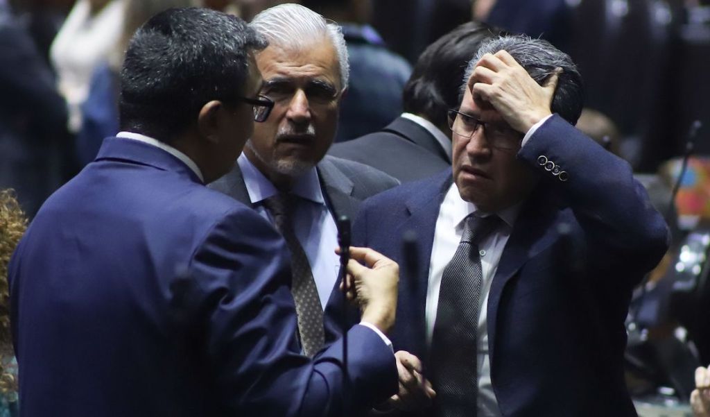 PT acusa despido masivo en Cámara de Diputados: “Basta de meter a las novias” 