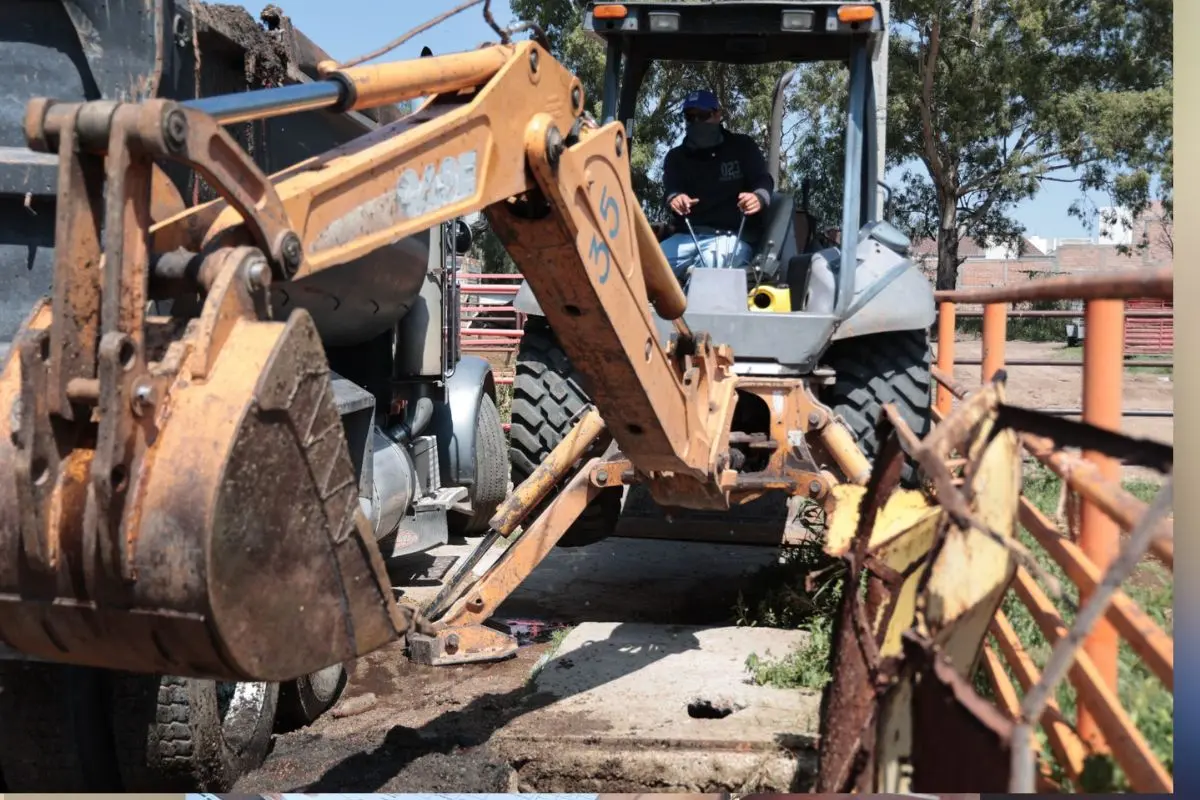 Rodrigo Ureño lleva a cabo trabajo de mantenimiento en Jerez |
