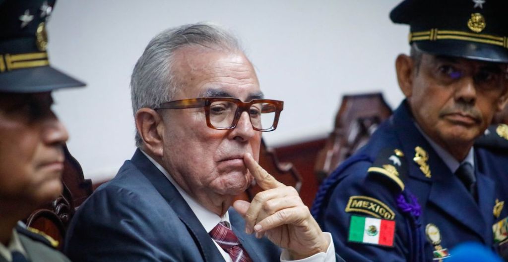 Colectivo pide a IEES revocación de mandato para Rubén Rocha, gobernador de Sinaloa