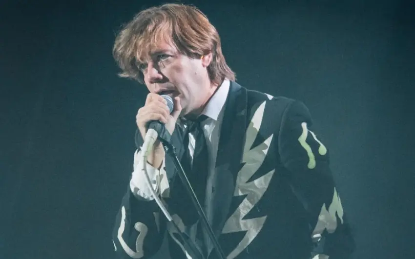 The Hives en el Palacio de los Deportes: El concierto más grande en la historia de la banda